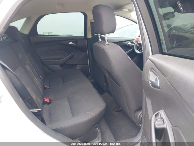 Ford FOCUS SE 2016 1FADP3F25GL277328 Image 8