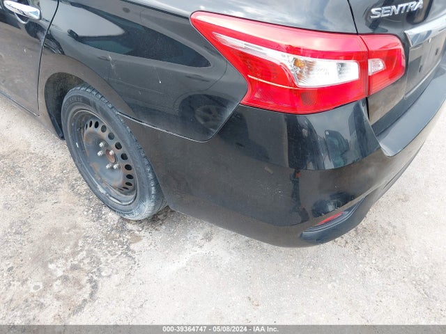 Nissan SENTRA S 2018 3N1AB7APXJY247734 Image 13