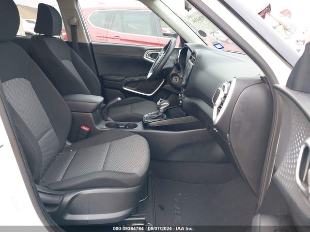 KIA SOUL LX 2020 KNDJ23AUXL7085359 Image 5