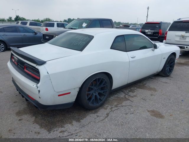 2C3CDZAT0FH733690 Dodge Challenger R/t