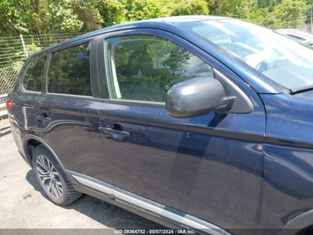JA4AD2A36HZ067779 Mitsubishi Outlander Es