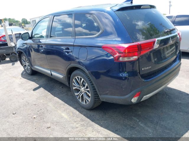 JA4AD2A36HZ067779 Mitsubishi Outlander Es