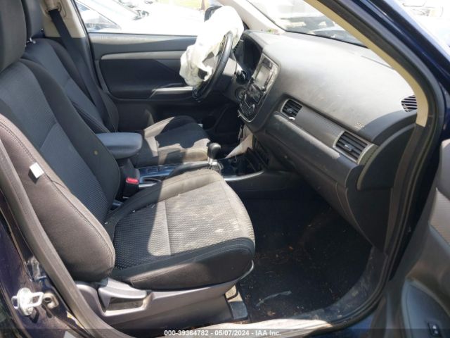 JA4AD2A36HZ067779 Mitsubishi Outlander Es