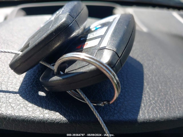 WBS3R9C59FK334323 BMW M4