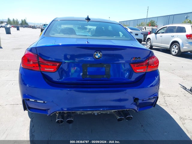 WBS3R9C59FK334323 BMW M4