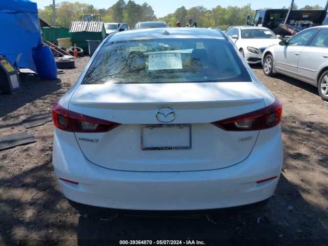 3MZBN1V37JM252181 Mazda Mazda3 Touring