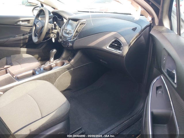 Chevrolet Cruze Lt Auto 2018 1G1BE5SM5J7185056 Image 5