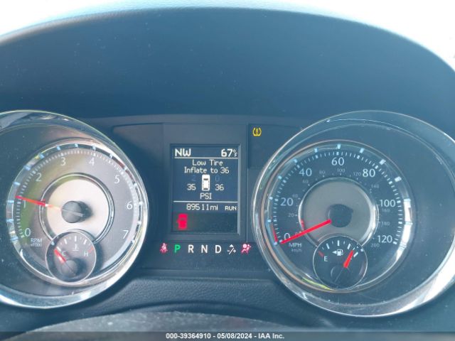 2C4RC1CG9FR597676 Chrysler Town & Country Touring-l