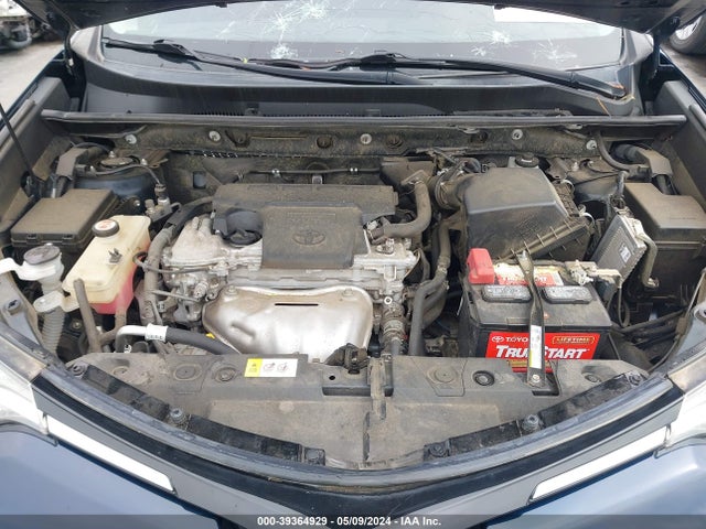 Toyota RAV4 LE 2018 JTMZFREV6JD109832 Image 10