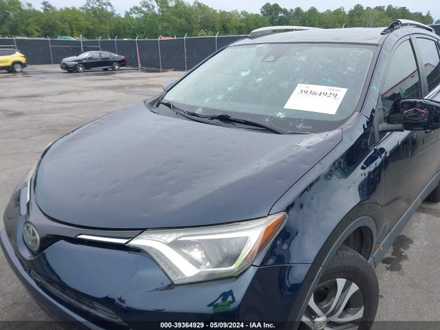 Toyota RAV4 LE 2018 JTMZFREV6JD109832 Image 6