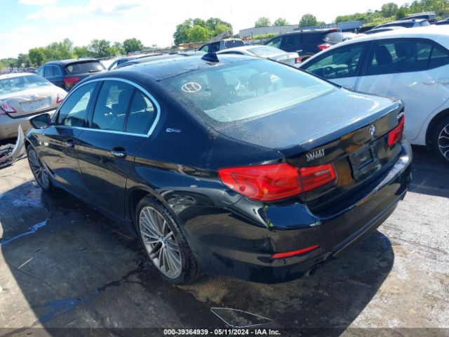 WBAJA9C5XJB251513 BMW 530e Iperformance