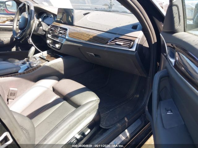 WBAJA9C5XJB251513 BMW 530e Iperformance