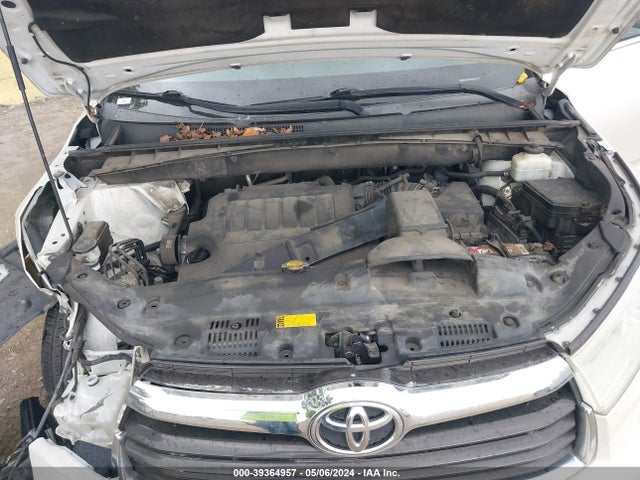 Toyota Highlander Xle V6 2014 5TDKKRFH5ES009091 Image 10