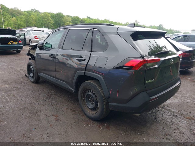 Toyota RAV4 LE 2021 2T3G1RFV5MW143773 Image 3