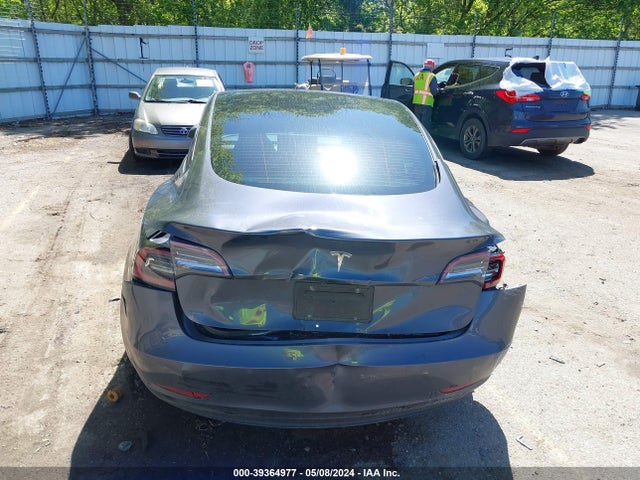 Tesla Model 3 Rear-wheel Drive 2022 5YJ3E1EA5NF104689 Image 16