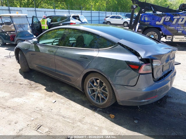 Tesla Model 3 Rear-wheel Drive 2022 5YJ3E1EA5NF104689 Image 3