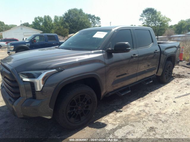 5TFLA5DB5NX019239 Toyota Tundra Sr5