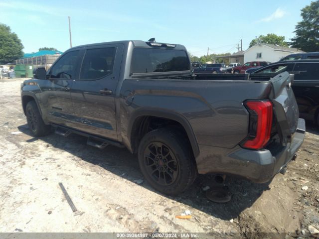 5TFLA5DB5NX019239 Toyota Tundra Sr5