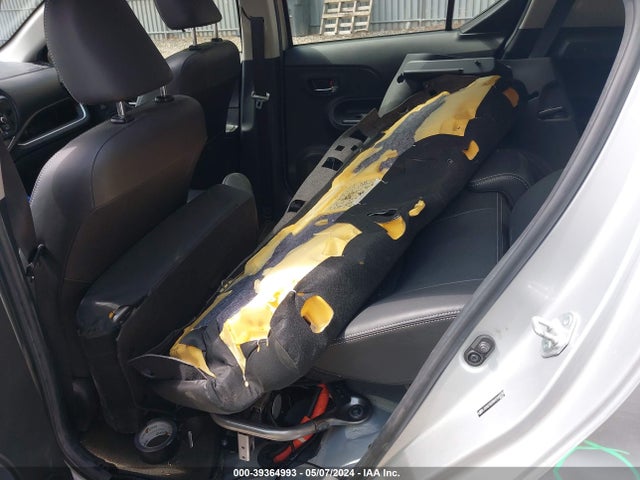 Toyota Prius C Four 2017 JTDKDTB39H1593370 Image 8