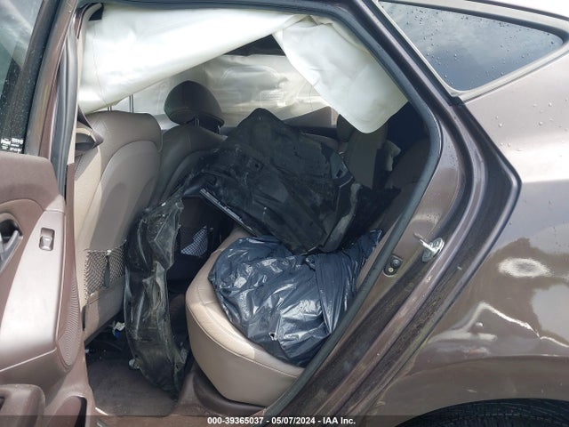 Hyundai TUCSON SE 2014 KM8JU3AG2EU838273 Image 8