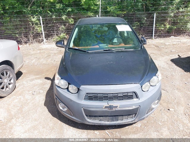 Chevrolet Sonic Ltz Auto 2015 1G1JE5SB9F4110721 Image 6