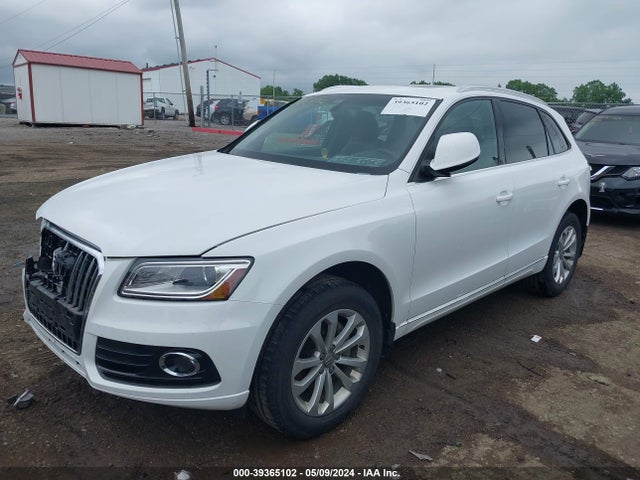 Audi Q5 2.0t Premium 2014 WA1CFAFP6EA048880 Image 2