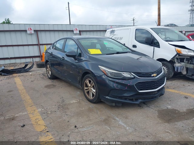 2017 1G1BE5SM6H7165571 main image