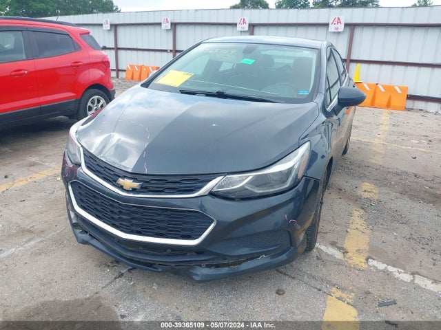 Chevrolet Cruze Lt Auto 2017 1G1BE5SM6H7165571 Image 2