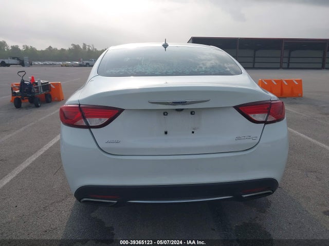 Chrysler 200 C 2015 1C3CCCEG6FN514625 Image 13