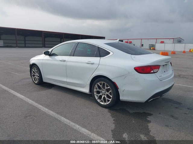 Chrysler 200 C 2015 1C3CCCEG6FN514625 Image 3