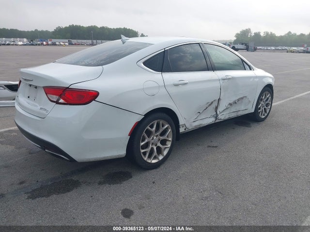 Chrysler 200 C 2015 1C3CCCEG6FN514625 Image 4