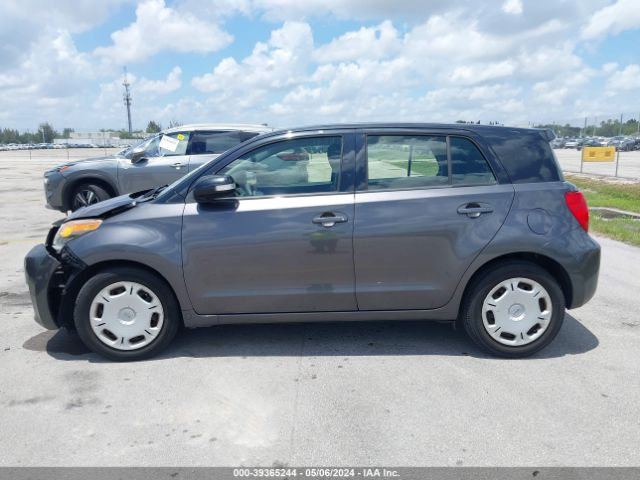 JTKKUPB43E1041299 Scion XD