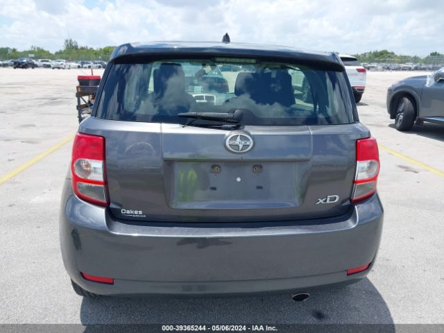 JTKKUPB43E1041299 Scion XD