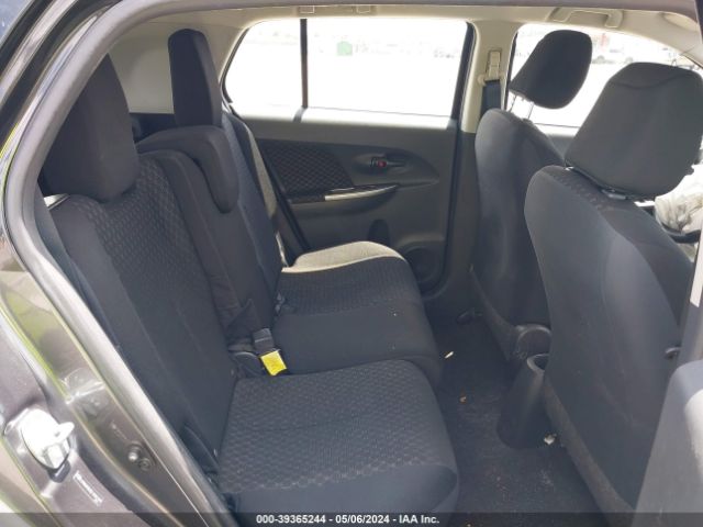 JTKKUPB43E1041299 Scion XD