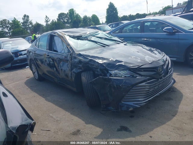 Toyota CAMRY XLE 2020 4T1F11AK6LU974250 zdjęcie główne