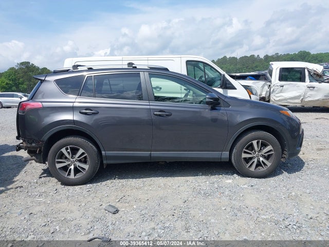 Toyota Rav4 Xle 2017 JTMWFREVXHJ130858 Image 14