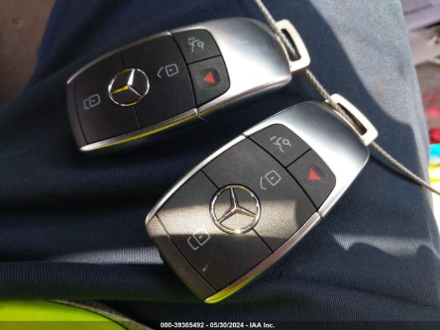 W1KWJ6EB1NG107163 Mercedes-Benz Amg C 43 4matic