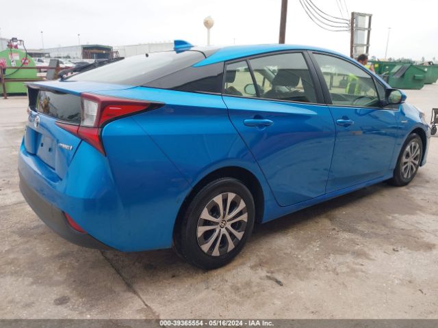 JTDL9MFU8N3034729 Toyota Prius Le Awd-e