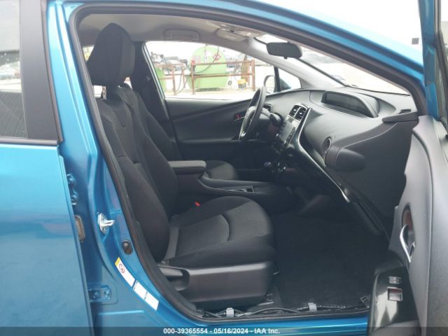 JTDL9MFU8N3034729 Toyota Prius Le Awd-e
