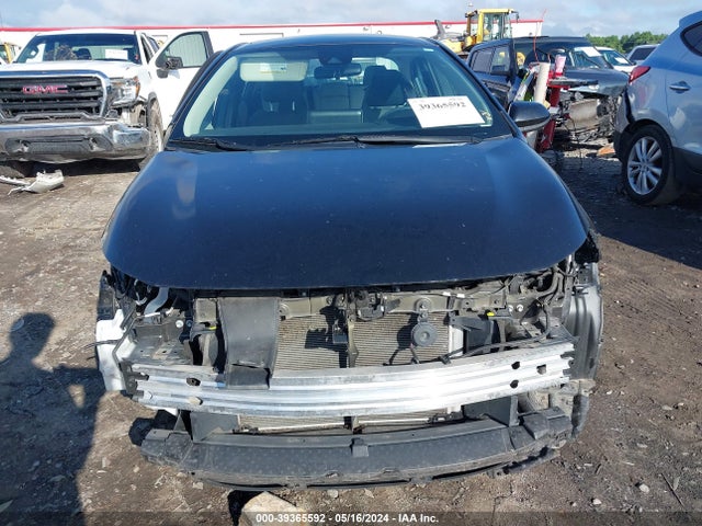 Toyota COROLLA LE 2021 5YFEPMAE0MP198254 Image 13