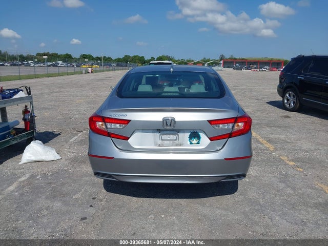 Honda ACCORD LX 2018 1HGCV1F10JA188245 Image 16