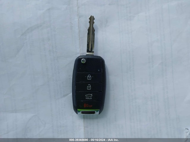 KIA FORTE LX 2017 3KPFK4A75HE152723 Image 11
