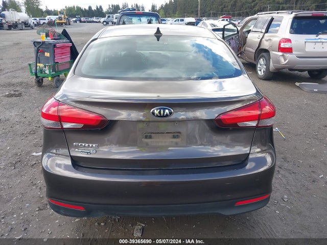KIA FORTE LX 2017 3KPFK4A75HE152723 Image 17