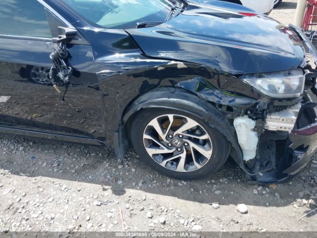 2HGFC2F76JH558385 Honda CIVIC EX