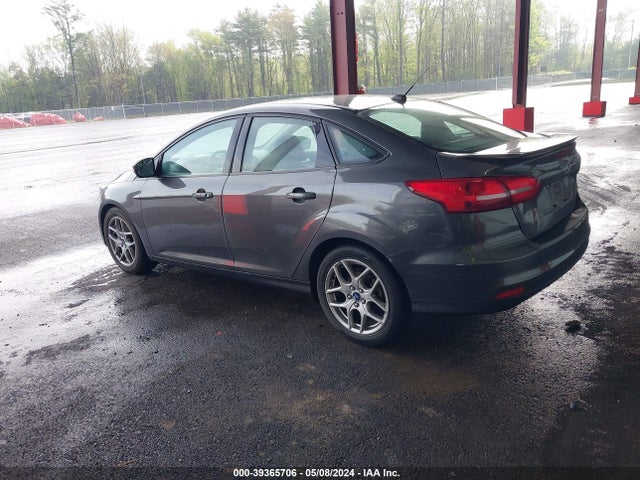 Ford FOCUS SE 2015 1FADP3F29FL319448 Image 3