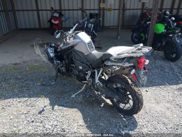 2012 TRIUMPH MOTORCYCLE TIGER SMTF02XKXCJ541120 Photo 2