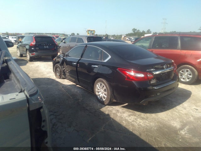 Nissan Altima 2.5 S 2017 1N4AL3AP9HC136619 Image 3