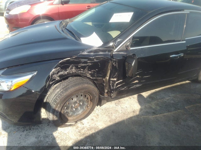 Nissan Altima 2.5 S 2017 1N4AL3AP9HC136619 Image 6