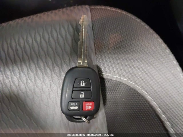 Toyota COROLLA LE 2019 2T1BURHE2KC224039 Image 11