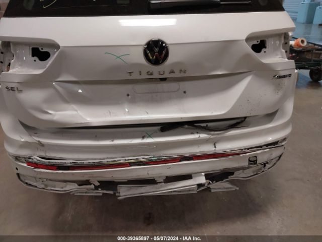 3VV4B7AX4NM168116 Volkswagen Tiguan 2.0t Sel R-line